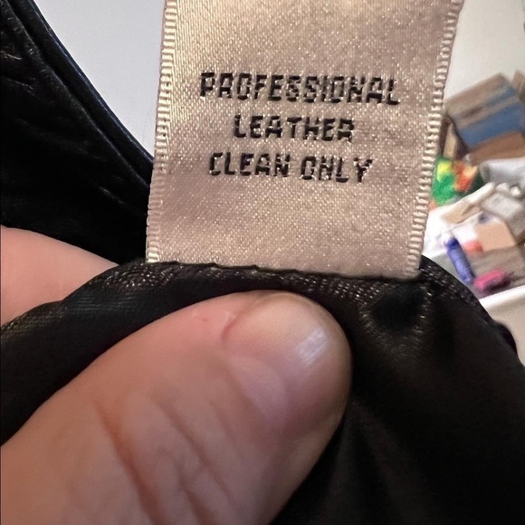 WOMEN’S Black Lambs Leather Studded Blazer Jacket Size Med - Picture 6 of 6